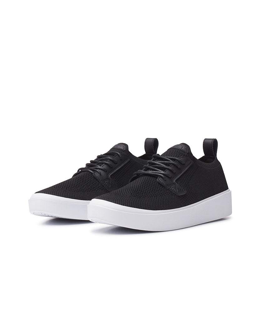 Black-Tonal