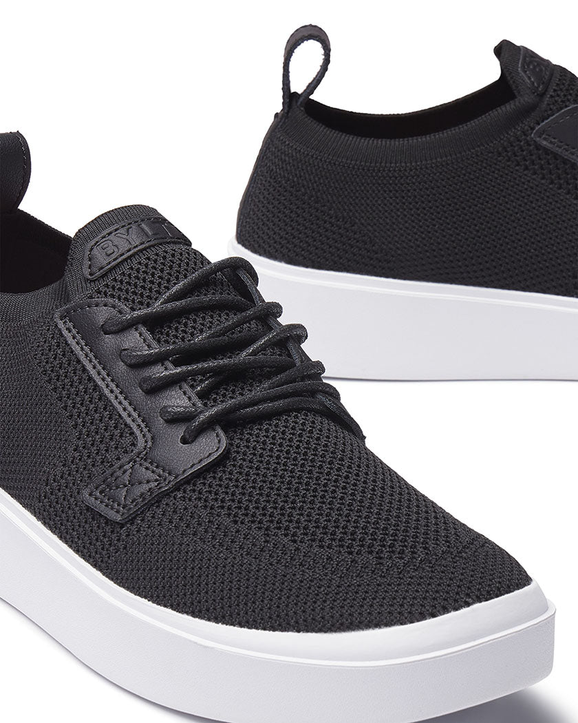 Black-Tonal